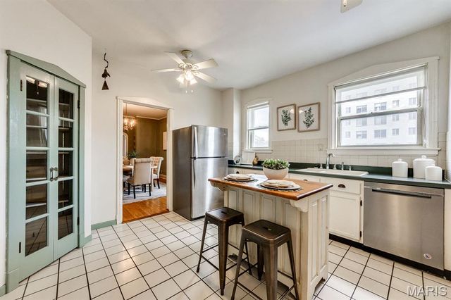 4440 Lindell Boulevard 501, St Louis, MO 63108