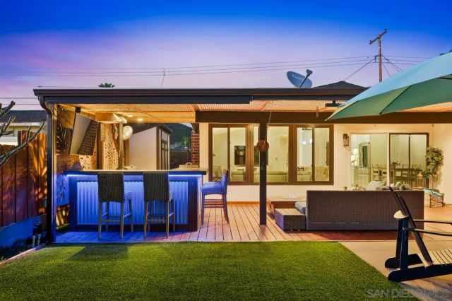 8153 Hudson Dr, San Diego, CA 92119