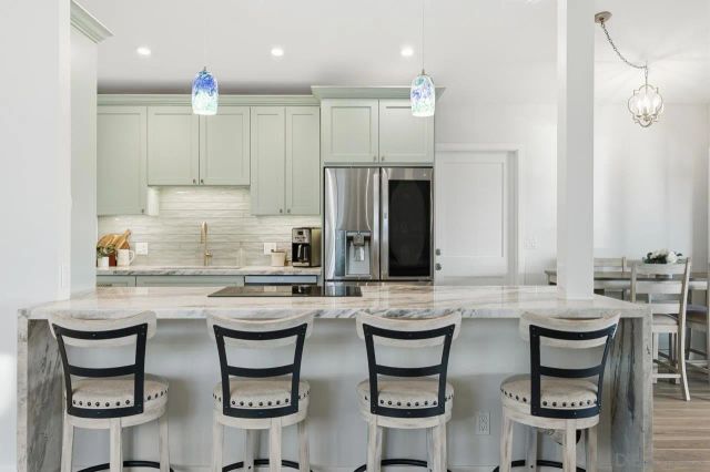 8153 Hudson Dr, San Diego, CA 92119