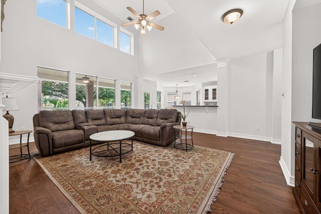 12711 Wildwood Bend Lane, Cypress, TX 77433