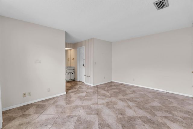 121 W Cypress Road, Greenacres, FL 33467