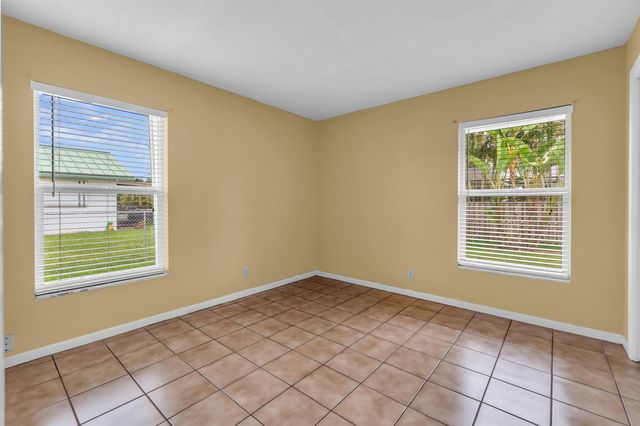 121 W Cypress Road, Greenacres, FL 33467