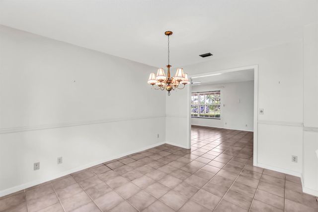 121 W Cypress Road, Greenacres, FL 33467