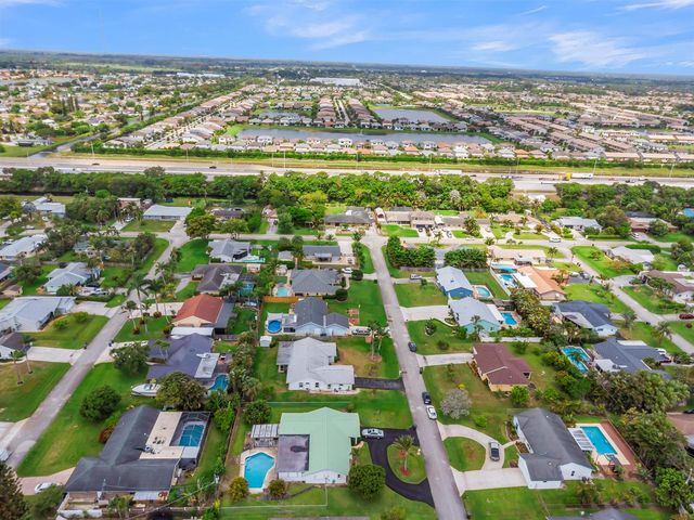 121 W Cypress Road, Greenacres, FL 33467