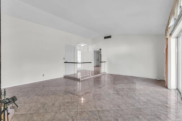 121 W Cypress Road, Greenacres, FL 33467