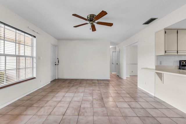 121 W Cypress Road, Greenacres, FL 33467