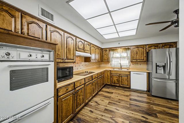 5029 E FARMDALE Avenue, Mesa, AZ 85206