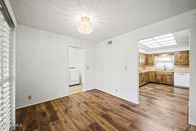 5029 E FARMDALE Avenue, Mesa, AZ 85206