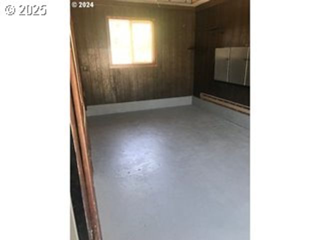 613 IRVING Dr, Myrtle Creek, OR 97457