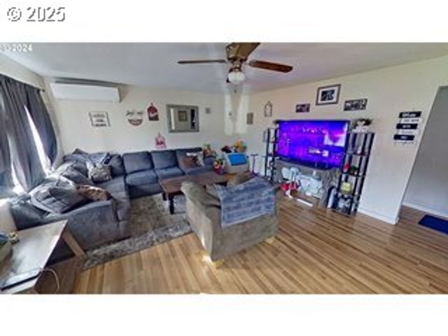 613 IRVING Dr, Myrtle Creek, OR 97457