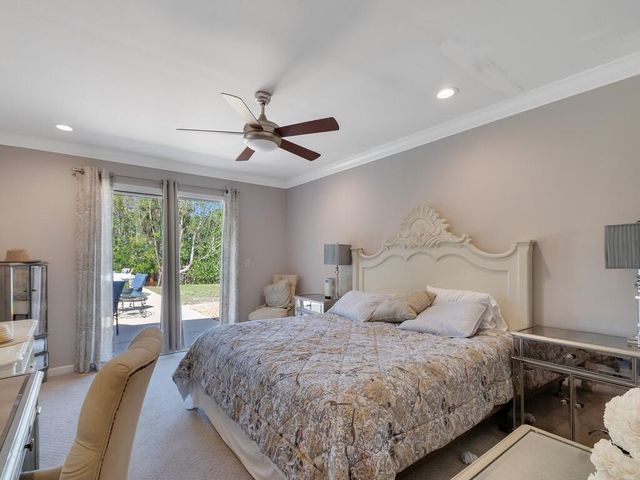 527 E Causeway Boulevard, Vero Beach, FL 32963