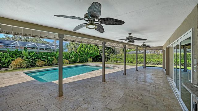 8010 CONSERVATORY DRIVE, Sarasota, FL 34243