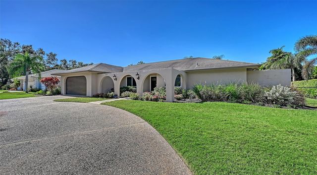 8010 CONSERVATORY DRIVE, Sarasota, FL 34243