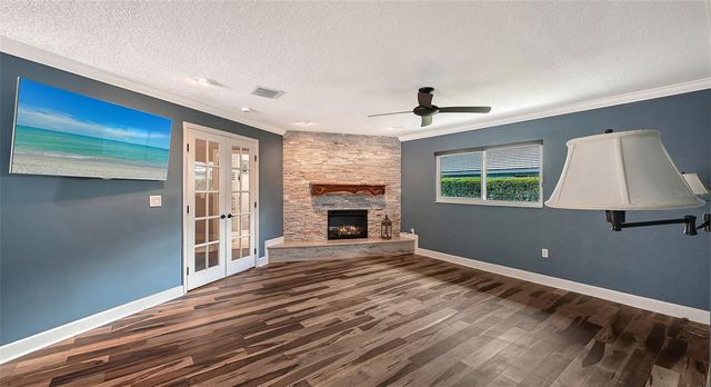 8010 CONSERVATORY DRIVE, Sarasota, FL 34243