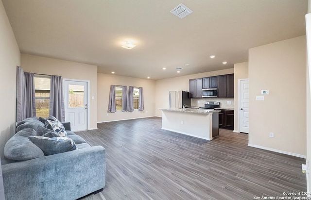 2455 Pink Pearl, San Antonio, TX 78224