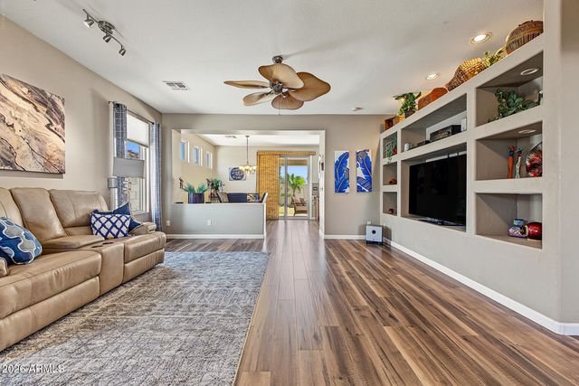 18379 W CAPISTRANO Avenue, Goodyear, AZ 85338