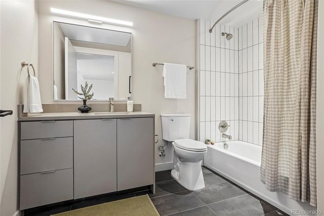 2091 S Gilpin Street 205, Denver, CO 80210