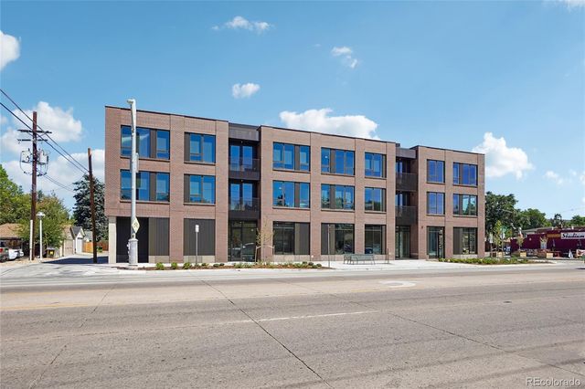 2091 S Gilpin Street 205, Denver, CO 80210