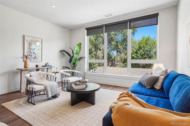 2091 S Gilpin Street 205, Denver, CO 80210
