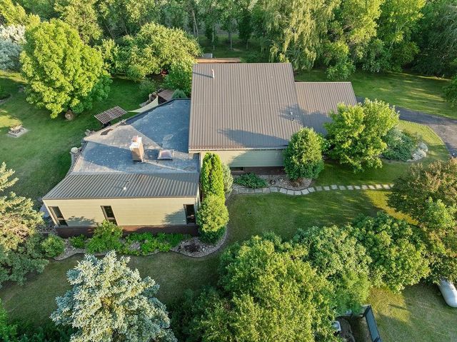 309 4th Ave SE, Mohall, ND 58761