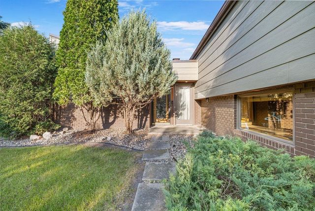 309 4th Ave SE, Mohall, ND 58761