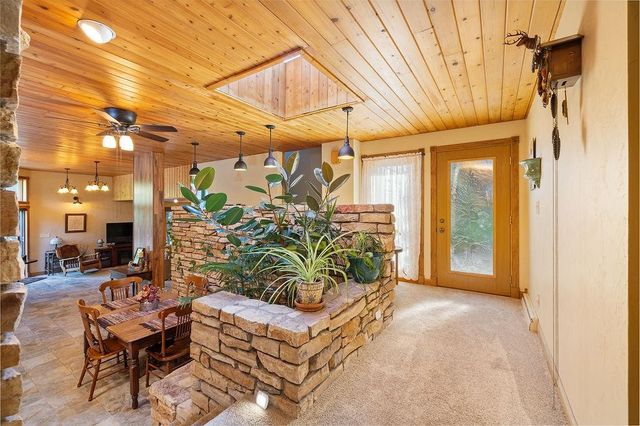 309 4th Ave SE, Mohall, ND 58761