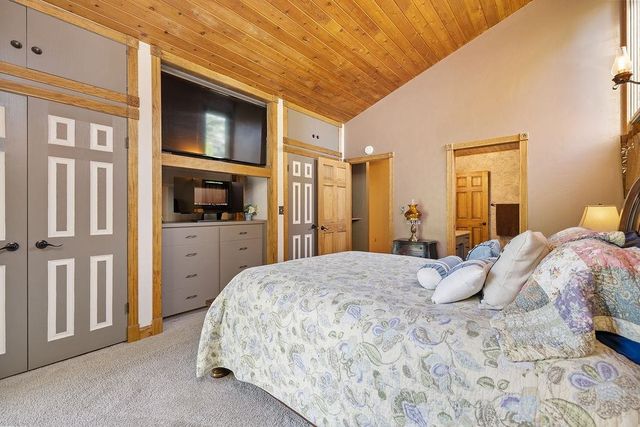 309 4th Ave SE, Mohall, ND 58761