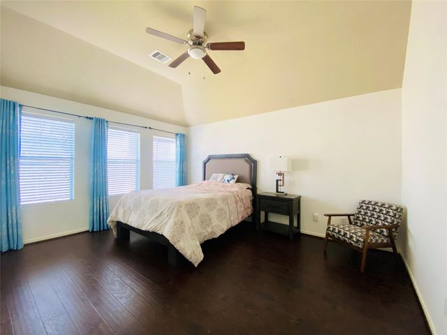 19626 Mackinaw Isle Court, Cypress, TX 77429