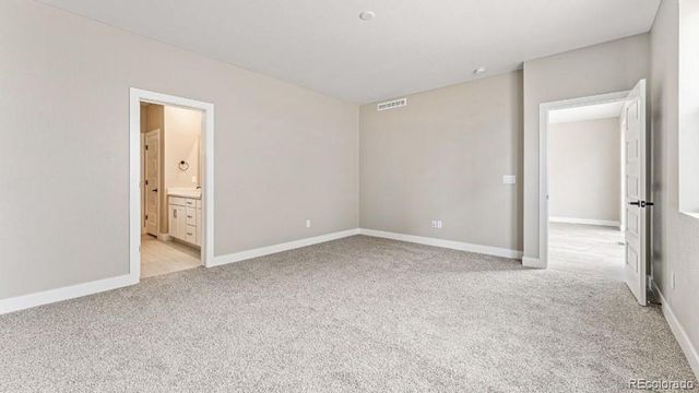 3211 N Elk Way, Aurora, CO 80019