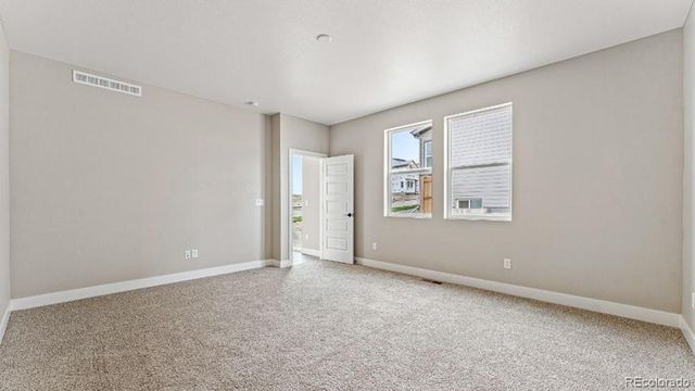 3211 N Elk Way, Aurora, CO 80019