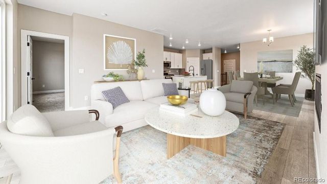 3211 N Elk Way, Aurora, CO 80019