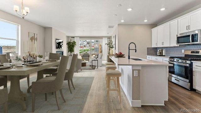 3211 N Elk Way, Aurora, CO 80019