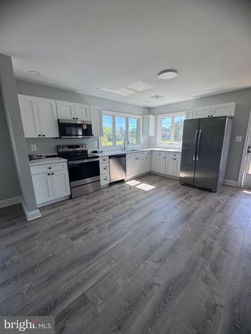 24471 MERVELL DEAN RD, Hollywood, MD 20636