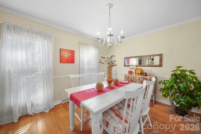 11421 Winners Circle, Charlotte, NC 28215