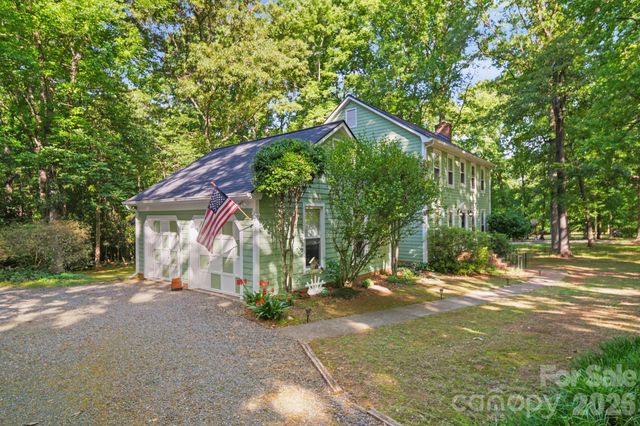 11421 Winners Circle, Charlotte, NC 28215