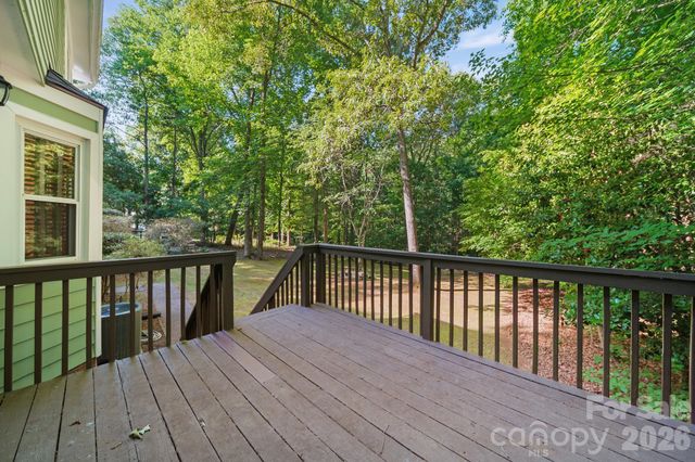 11421 Winners Circle, Charlotte, NC 28215