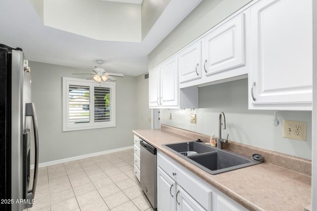 10105 W HIGHWOOD Lane, Sun City, AZ 85373