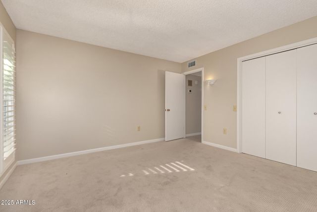 10105 W HIGHWOOD Lane, Sun City, AZ 85373