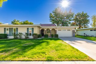 10105 W HIGHWOOD Lane, Sun City, AZ 85373