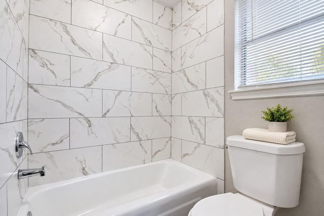 4126 Worrell Drive, Houston, TX 77045