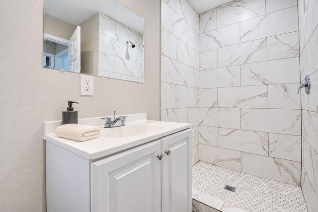 4126 Worrell Drive, Houston, TX 77045