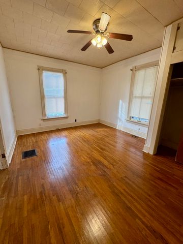 607 W WEST ELM ST, Fayette, MO 65248