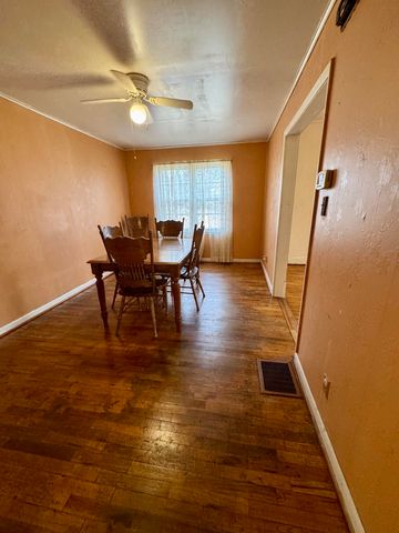 607 W WEST ELM ST, Fayette, MO 65248