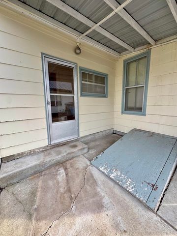 607 W WEST ELM ST, Fayette, MO 65248