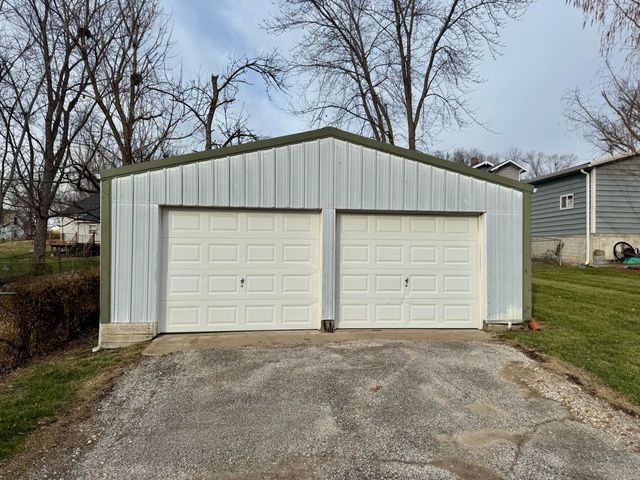 607 W WEST ELM ST, Fayette, MO 65248