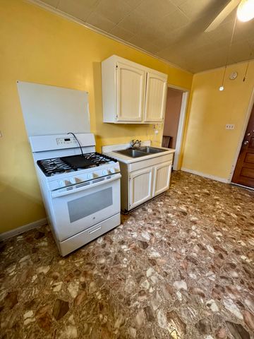 607 W WEST ELM ST, Fayette, MO 65248