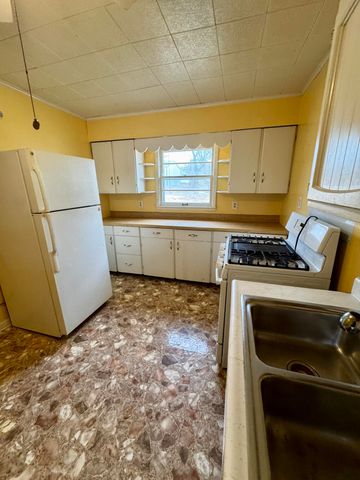 607 W WEST ELM ST, Fayette, MO 65248