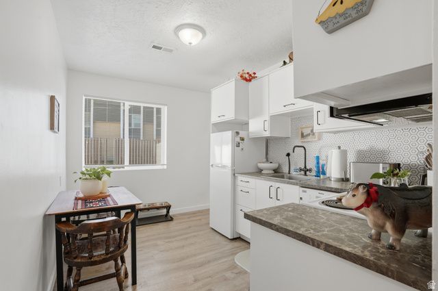 4365 S ROSE GARDEN LN, Millcreek, UT 84124