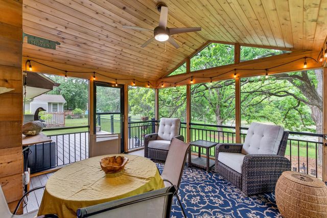 1842 Beecher Drive, Eagan, MN 55122