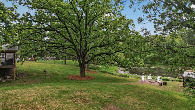 1842 Beecher Drive, Eagan, MN 55122